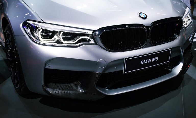 BMW M5 완전 정복