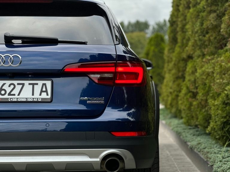 Audi A4 allroad 리뷰 및 상세 스펙