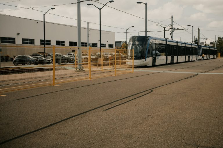 Ford Transit Connect 장단점 총정리