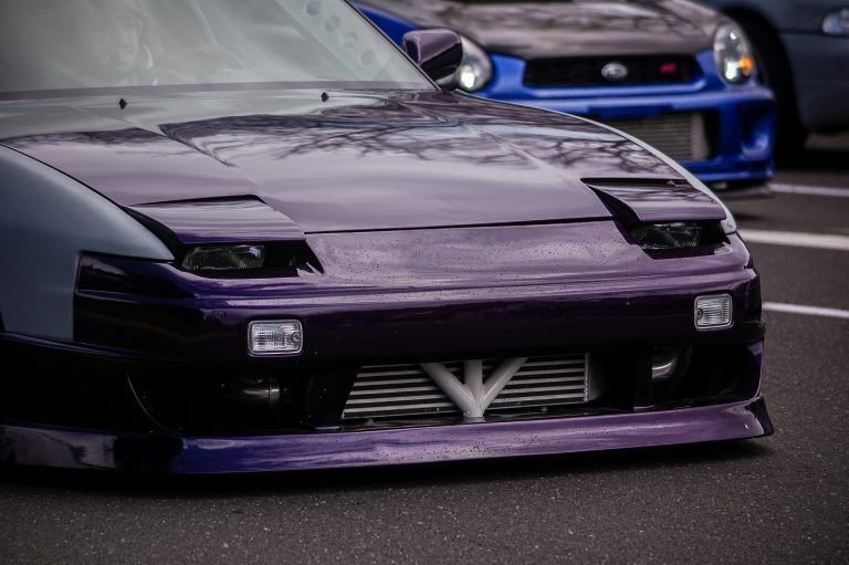 Nissan Violet Liberta 리뷰 및 상세 스펙