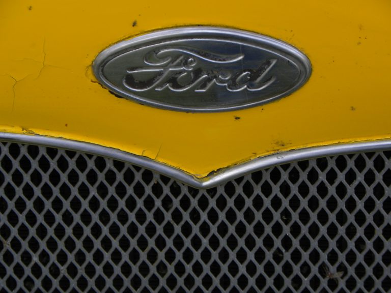 Ford M151 상세 분석